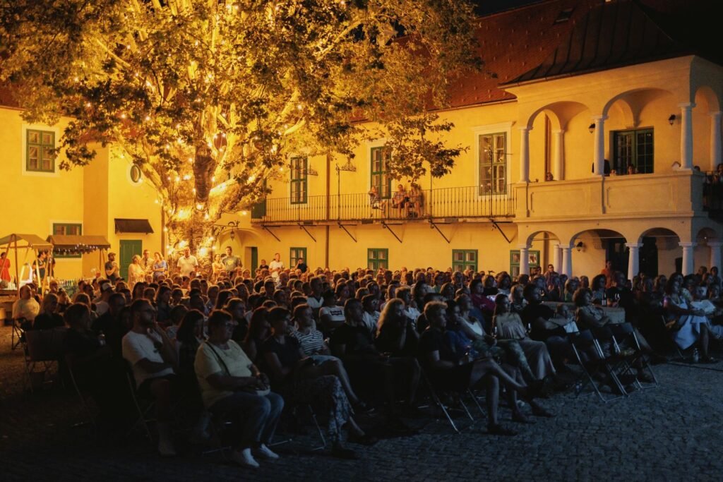August v kaštieli Modra: Leto plné hudby, filmu, tanca a umenia pre všetky generácie August v kaštieli Modra: Leto plné hudby, filmu, tanca a umenia pre všetky generácie