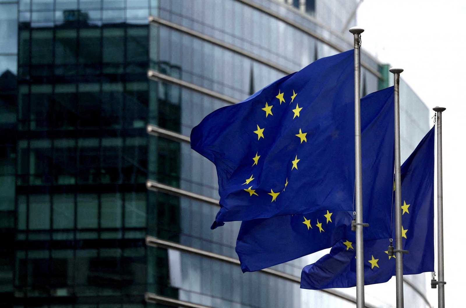 Európski ministri financií odobrili únikovú doložku pre výdavky v oblasti obrany, žiadalo ju aj Slovensko Európski ministri financií odobrili únikovú doložku pre výdavky v oblasti obrany, žiadalo ju aj Slovensko