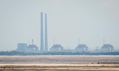Záporožská jadrová elektráreň prišla o vonkajšie zdroje energie, hlásia úrady. Ukrajina za tým vidí ruský útok