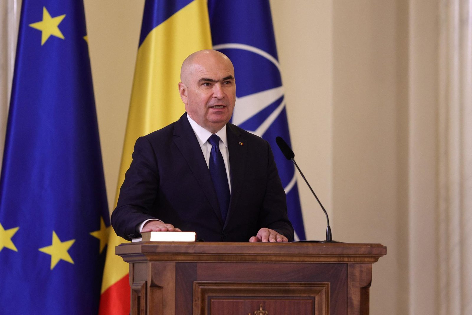 Obrovské reformy a nové dane. Rumunská vláda začala s opatreniami na zníženie rozpočtového deficitu Obrovské reformy a nové dane. Rumunská vláda začala s opatreniami na zníženie rozpočtového deficitu