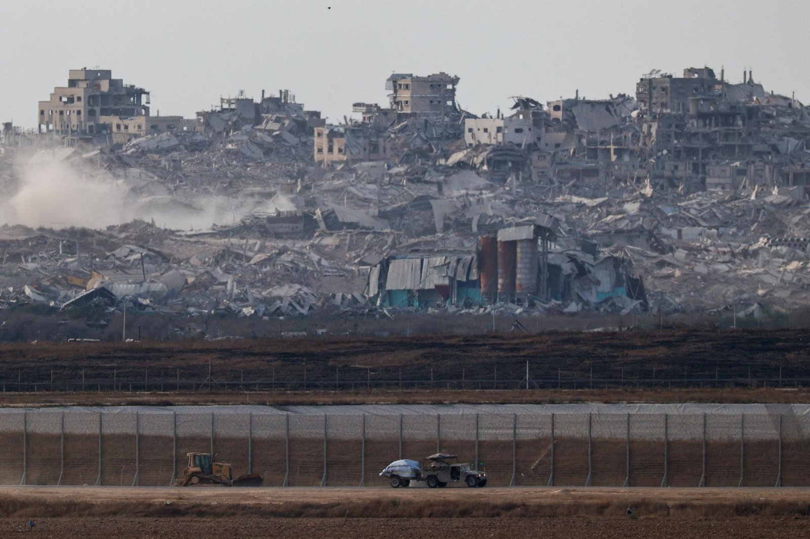 Hamas študuje návrh na 60-dňové prímerie v Pásme Gazy. Izrael súhlasil s podmienkami súhlasil, tvrdí Trump Hamas študuje návrh na 60-dňové prímerie v Pásme Gazy. Izrael súhlasil s podmienkami súhlasil, tvrdí Trump