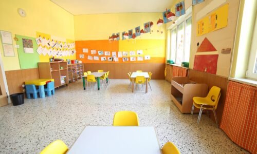 Zatvorená škôlka počas prázdnin? Nárok na ošetrovné môže mať zamestnanec aj živnostník