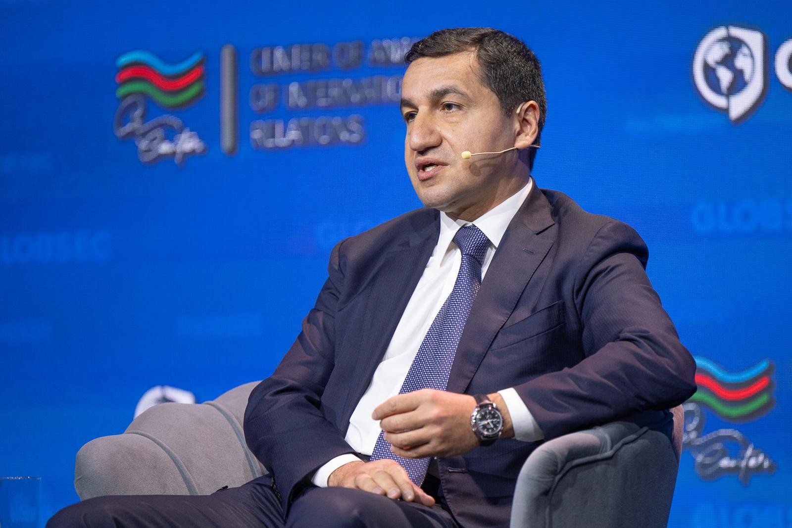 Top predstaviteľ Azerbajdžanu pre HN: Odsuňme nabok zelený fanatizmus. Plyn zostane naďalej kľúčovou energiou Top predstaviteľ Azerbajdžanu pre HN: Odsuňme nabok zelený fanatizmus. Plyn zostane naďalej kľúčovou energiou