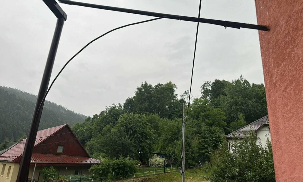 Viaceré mestá po silných búrkach vyhlásili mimoriadnu situáciu, zasadajú krízové štáby