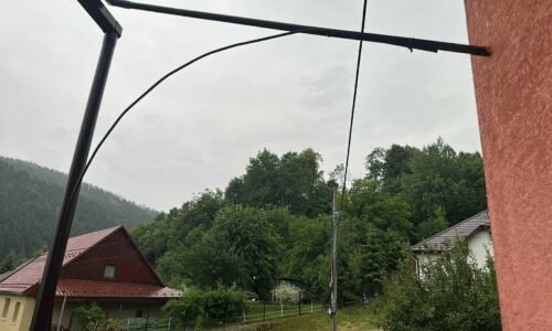 Viaceré mestá po silných búrkach vyhlásili mimoriadnu situáciu, zasadajú krízové štáby