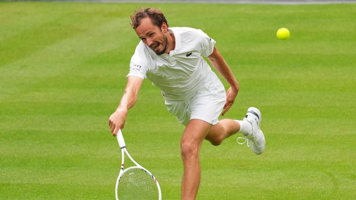 VIDEO Daniil Medvedev sa pokúšal rozhodiť rozbehnutého súpera. Ironické slová zachytili kamery VIDEO Daniil Medvedev sa pokúšal rozhodiť rozbehnutého súpera. Ironické slová zachytili kamery