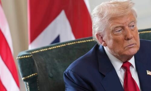Trump dal ultimátum Putinovi: Hrozí cly a opatřeními, pokud neučiní kroky k ukončení války