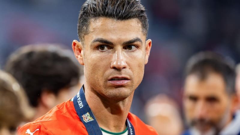 „Srdcervoucí“ odchod hvězdy Liverpoolu: Jotova smrt nedává žádný smysl, truchlí Ronaldo „Srdcervoucí“ odchod hvězdy Liverpoolu: Jotova smrt nedává žádný smysl, truchlí Ronaldo