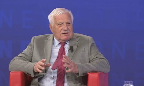 Klaus: Pět procent HDP na zbrojení? Peníze podpoří válečnou propagandu. Jsem fatálně proti