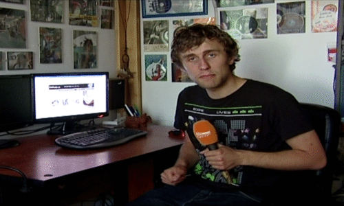 Moderátor Krimi zpráv Pořízek slaví kulatiny. Poznali byste ho v první reportáži na Primě?