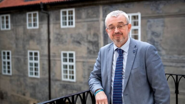 Benda: z lidských práv se stává nárok. manželství pro všechny není pro česko prospěšné