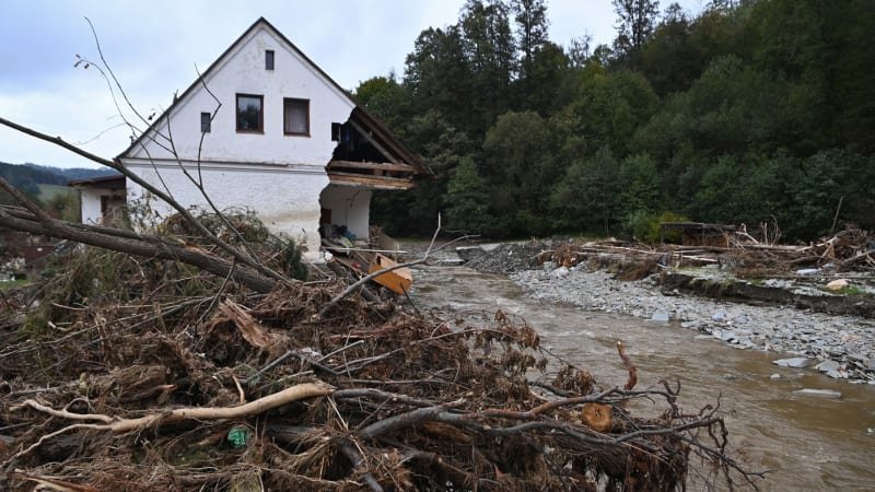 Na několika místech platí první povodňový stupeň. Meteorologové varují před dalším deštěm Na několika místech platí první povodňový stupeň. Meteorologové varují před dalším deštěm