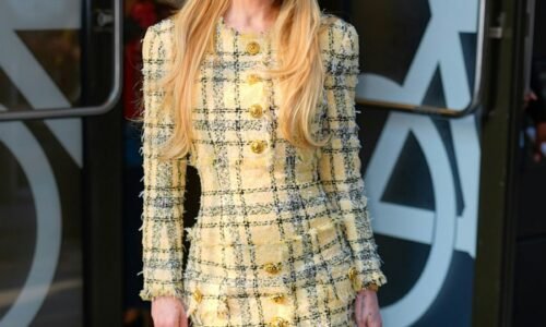 Lindsay Lohan Channels Cher from 'Clueless' for 'Freakier Friday' Press