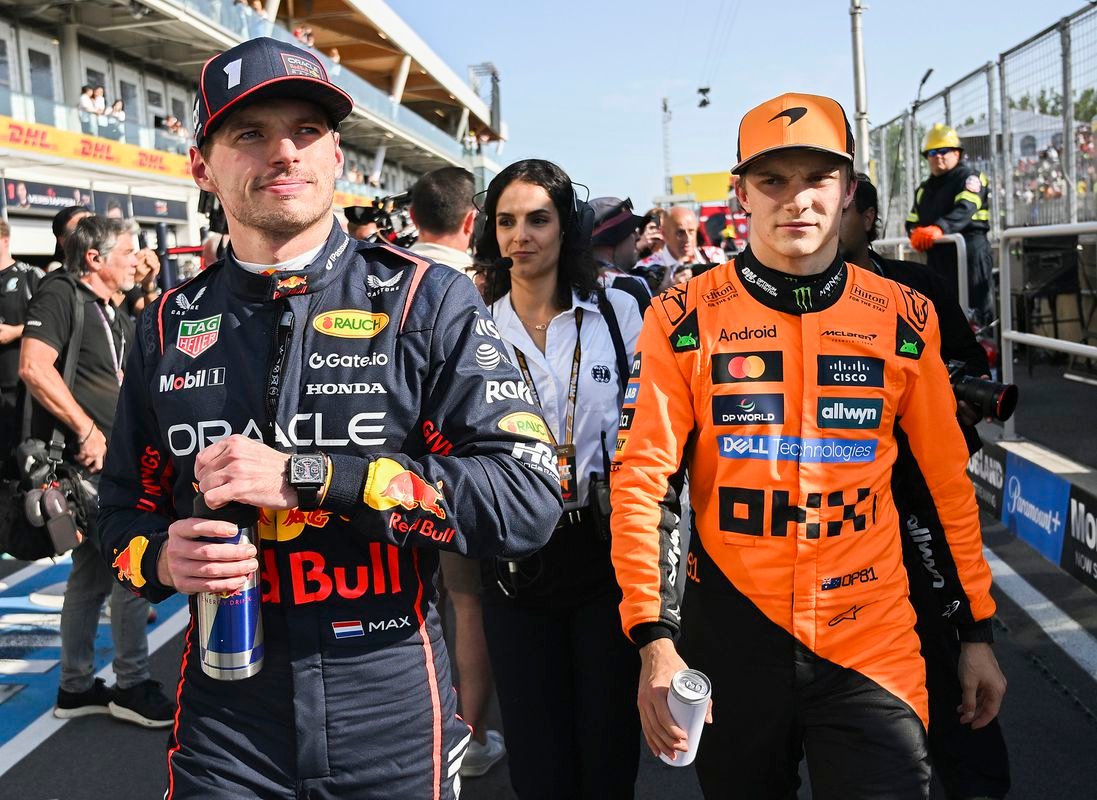 V McLarene sa obávajú predstavy Maxa Verstappena v Mercedese: Je to trochu strašidelné
