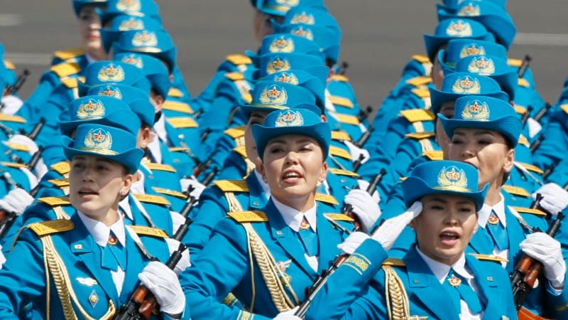 Nové armády pod velením Moskvy? Rusko tlačí na spojenecké státy, aby mu poskytly vojáky Nové armády pod velením Moskvy? Rusko tlačí na spojenecké státy, aby mu poskytly vojáky