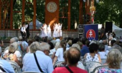 Jubilejný 35. ročník Požitavských folklórnych slávností v Mani