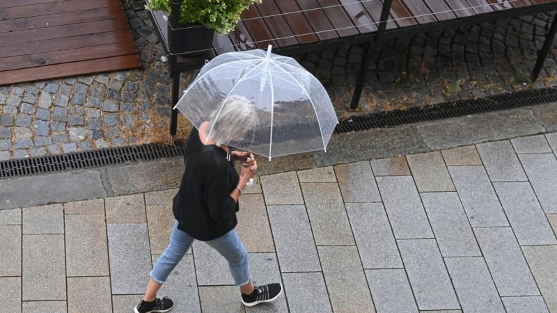 Počasí zítra: Déšť nás trápit jen tak nepřestane. MAPA ukazuje, kde naprší nejvíc