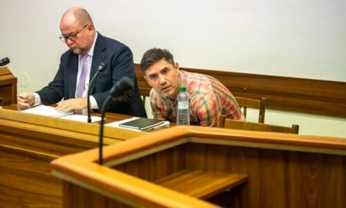 Dezinformátor Vrabel tvrdil, že Česko plánuje jaderný útok na Rusko. Soudy ho osvobodily
