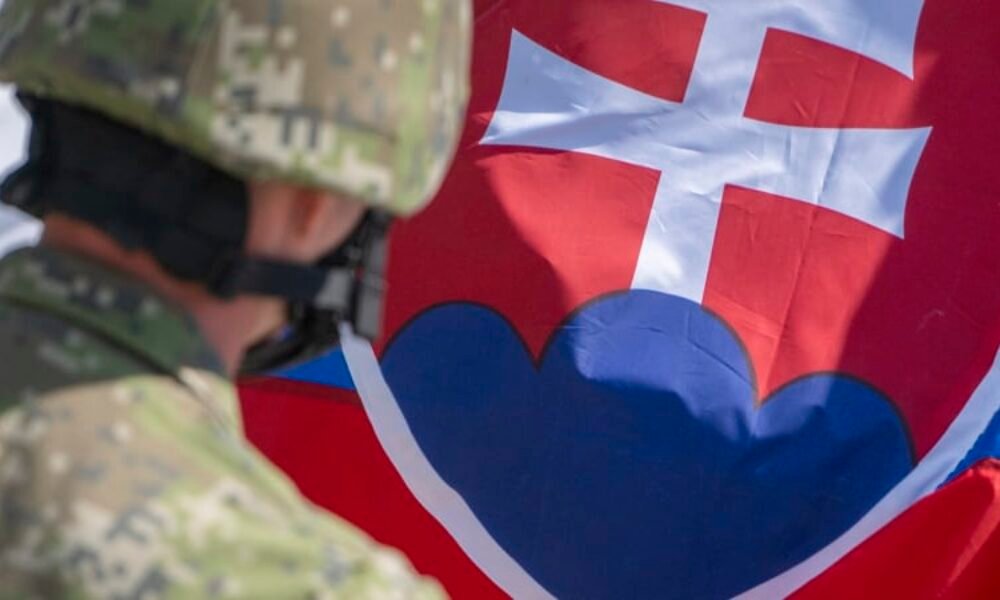 Kontroverzní nákup slovenské armády: Pořídila si herní konzole i Kingdom Come. Pobouřila opozici