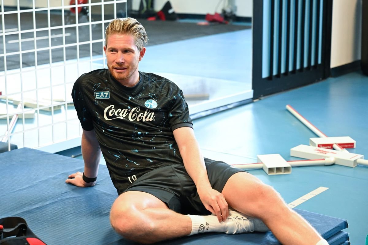 Kevin De Bruyne vyvolal po príchode do Neapol kontroverziu. Fanúšikovia už nie sú takí nadšení