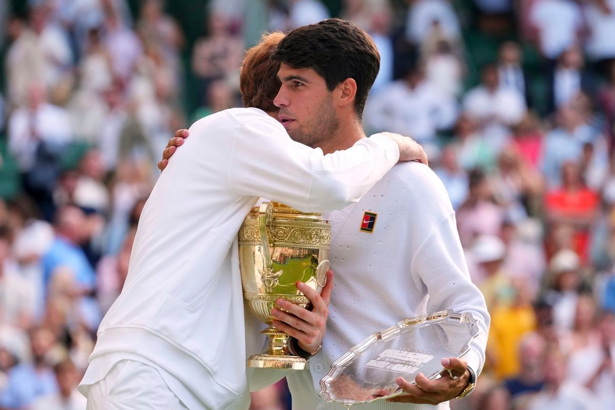 Svetové médiá reagujú na finále Wimbledonu: Sinner medzi legendami, Alcaraza zosadil z trónu