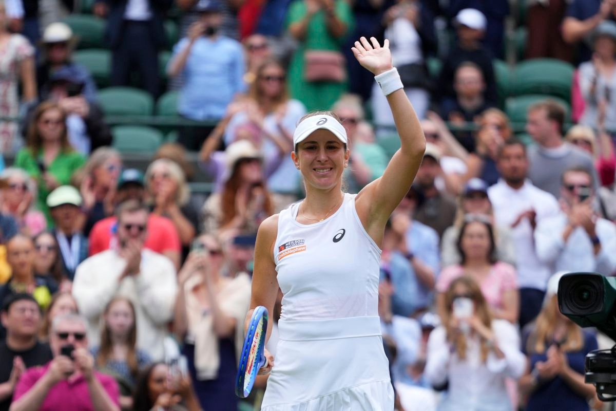 Wimbledon: Benčičová premiérovo vo štvrťfinále. Svoju úlohu zvládla aj Swiateková