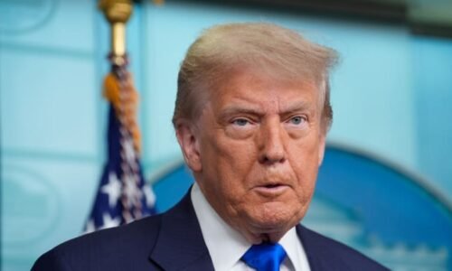 Izrael souhlasí s podmínkami pro příměří s Hamásem, oznámil Trump. Pohrozil teroristům