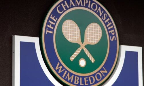 Za oponou tenisového svátku: Míčky v lednici i 8mm tráva. Čím vším Wimbledon boduje?