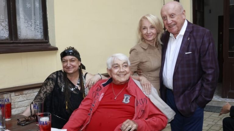 Poslední jiřího krampola. byl nemocný, přesto se vesele bavil se slováčkem a s žilkovou