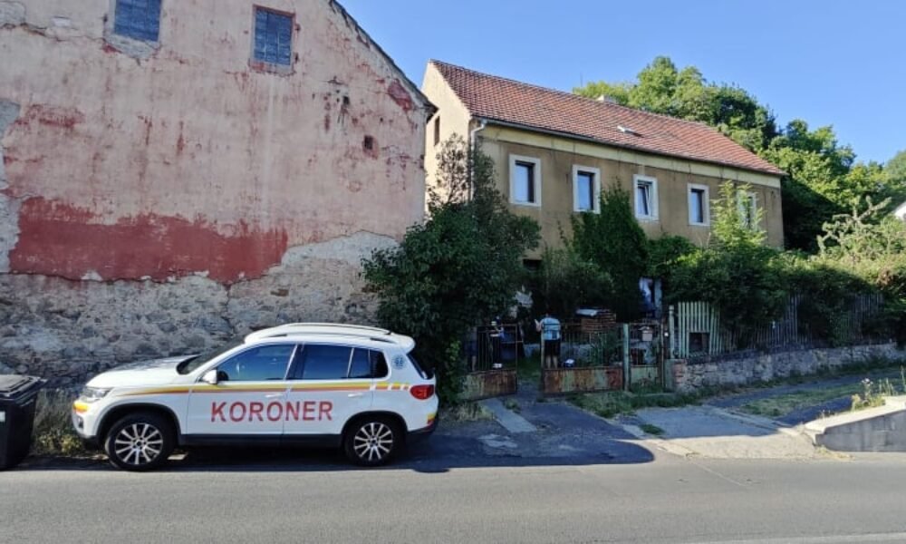 Střelba na Teplicku: Kriminalisté objevili v rodinném domě mrtvého muže