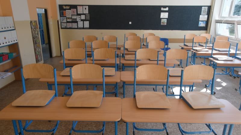 Zemřel oblíbený pedagog a fotbalista Pavel Bednář. Skvělý člověk, vzpomínají Ústečané Zemřel oblíbený pedagog a fotbalista Pavel Bednář. Skvělý člověk, vzpomínají Ústečané