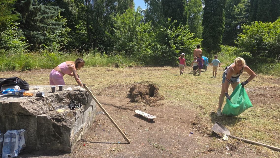 Skrášlili prostredie Hladového námestia v Baníckej kolónii
