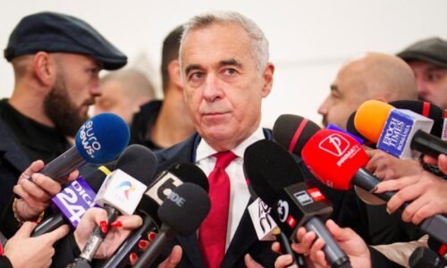 Pronárodný kandidát a víťaz zrušených prezidentských volieb v Rumunsku Calin Georgescu bol rumunskou prokuratúrou obvinený zo schvaľovania fašistickej propagandy