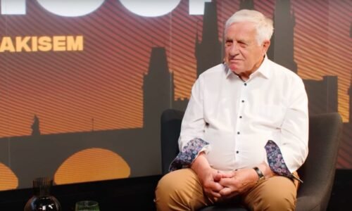 VIDEO: Václav Klaus o nezmyselnom zvyšovaní výdavkov štátov NATO na zbrojenie, ktoré je podľa neho súčasťou vojnovej propagandy Západu, o konšpiráciách, že Rusko chce zaútočiť proti Severoatlantickej aliancii