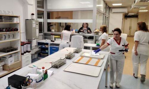 Unikátne laboratórium v srdci Slovenska: Pripomína sci-fi, vzorky vyhodnotí za tri sekundy