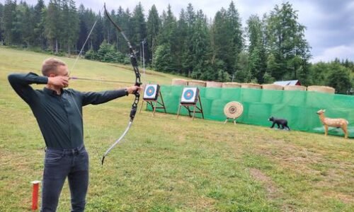 Strieľať z luku ako Robin Hood môže každý. Na Podpoľaní vznikol areál s 3D terčmi v podobe zvierat v životnej veľkosti