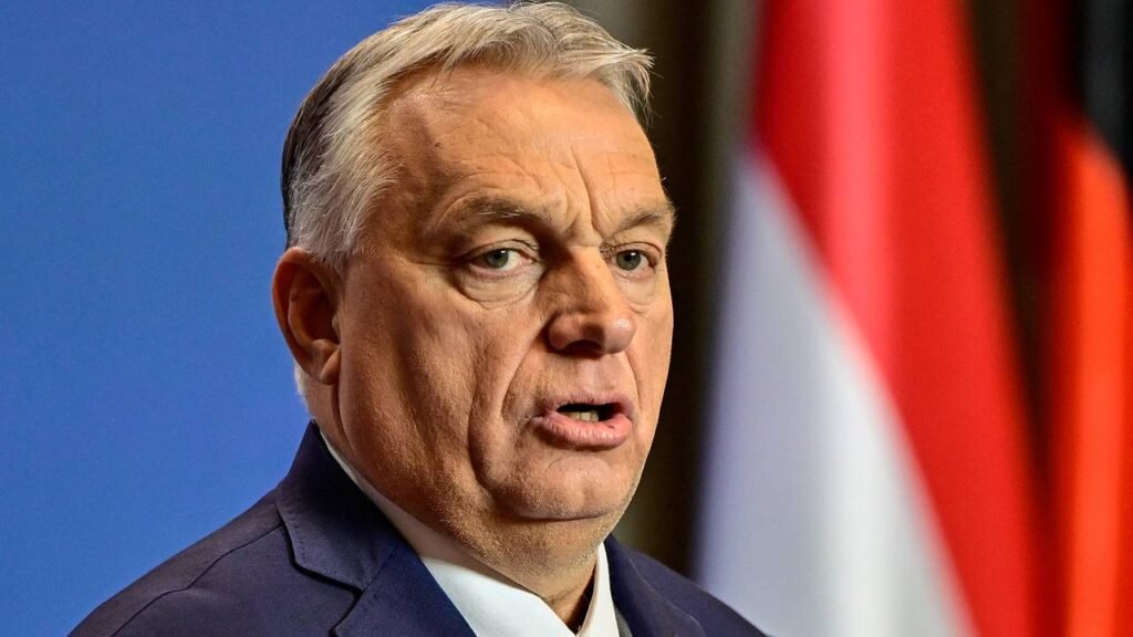 Orbán nazval zelenského komikom hrajúcim prezidenta