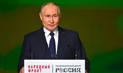 „Rusko si vybojuje slobodu a spravodlivosť, zaistí bezpečnosť svojich hraníc a ruskí občania si budú samostatne určovať svoju vlastnú cestu….“