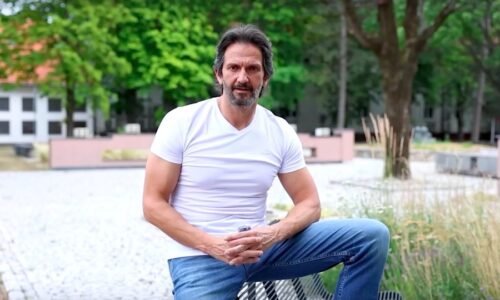 VIDEO: Rezort obrany podľa progresívnej europoslankyni Lucii Yar nakupuje ako vo výpredaji za 8 miliárd eur. Minister obrany Robert Kaliňák to odmieta a obvinil progresívcov z odzbrojovania Slovenska v prospech Ukrajiny.