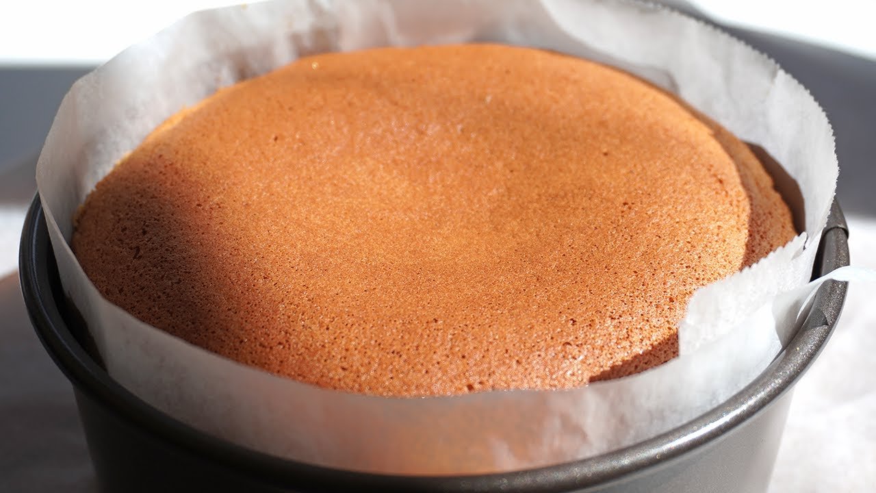 Fluffy and Soft Honey Cake: Just 4 Simple Ingredients