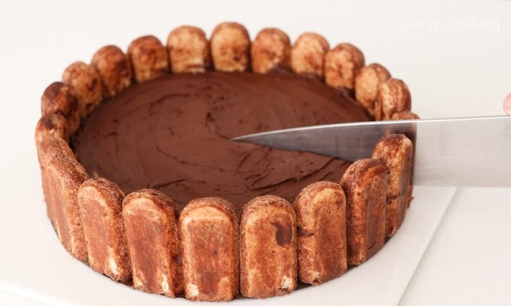 If you have a can of condensed milk, you can make this cake! Extremeley easy and delicious
