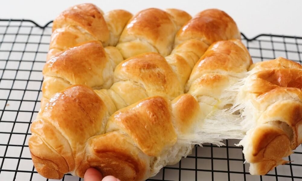 Once you know this recipe, you’ll never buy bread again! Incredibly fluffy and soft