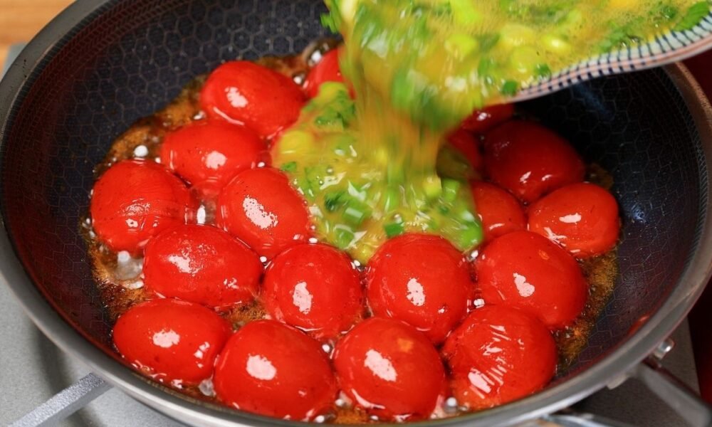 It’s so easy and delicious! Quick breakfast in few minutes. Simple and delicious
