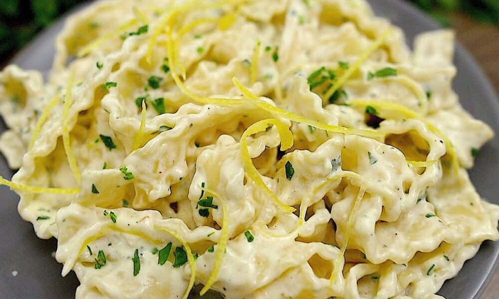 Pasta wie im Restaurant: Cremige Zitronen-Knoblauch-Sauce 🍋🧄