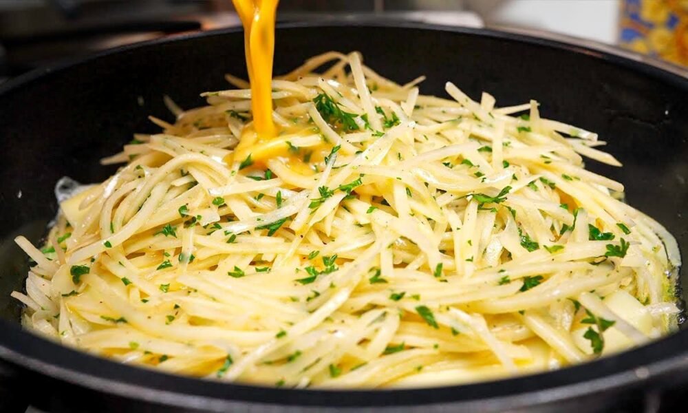 Potatoes with eggs! Only few main ingredients! Simple, quick and very delicious breakfast recipe!