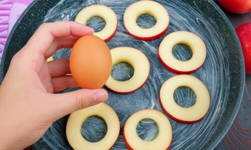 I just take an Egg and a couple of Apples/ Cooking video