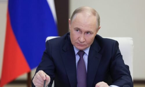 Schůzka Putina se Zelenským: Nejsou podmínky, zní z Moskvy. Kdo uspořádá summit s Trumpem?
