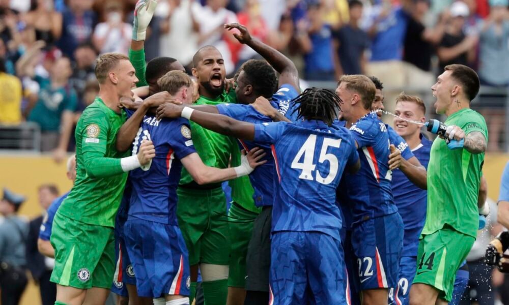 Chelsea na prestupovom trhu nechýbajú veľké ambície. chce sa zbaviť až desiatich ďalších hráčov