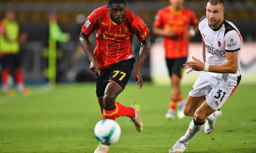 Ac miláno s prvou výhrou, serie a má prekvapivého lídra