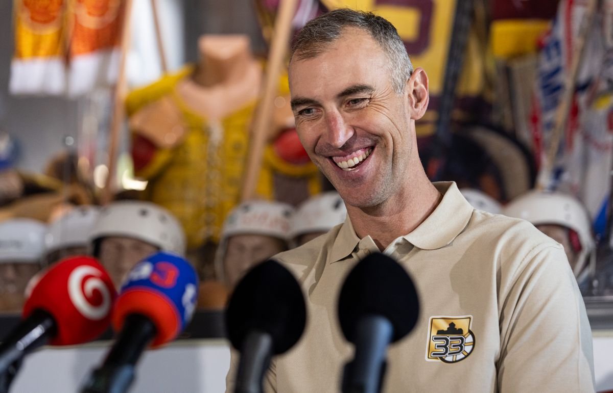 Zdeno Chára potvrdil prvé hviezdne meno. Nad miestom rozlúčky neuvažoval ani sekundu Zdeno Chára potvrdil prvé hviezdne meno. Nad miestom rozlúčky neuvažoval ani sekundu